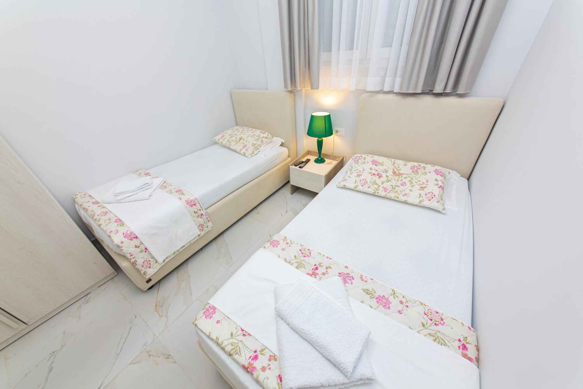 Luxury Villa 2 Vlorë エクステリア 写真