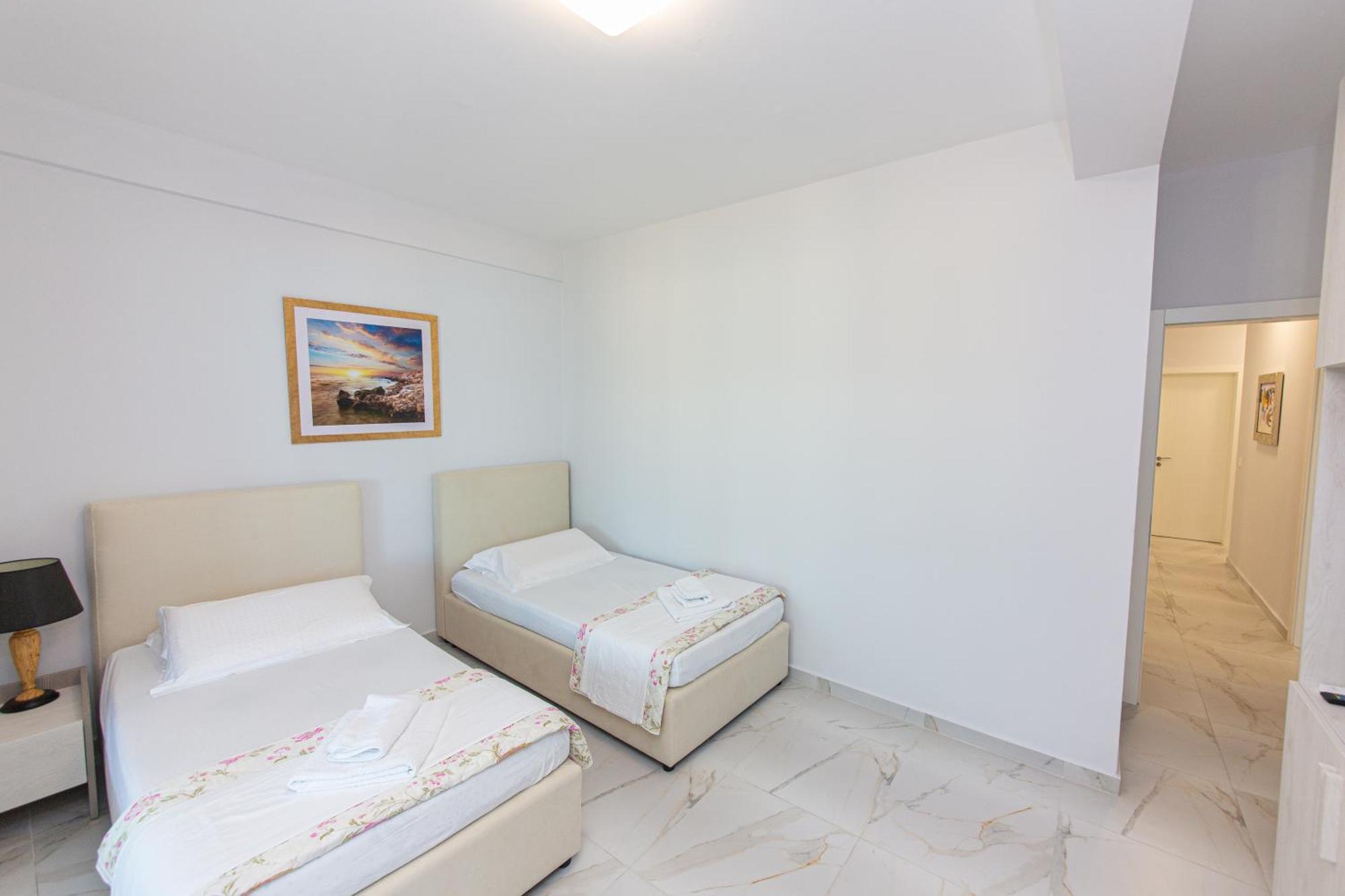 Luxury Villa 2 Vlorë エクステリア 写真