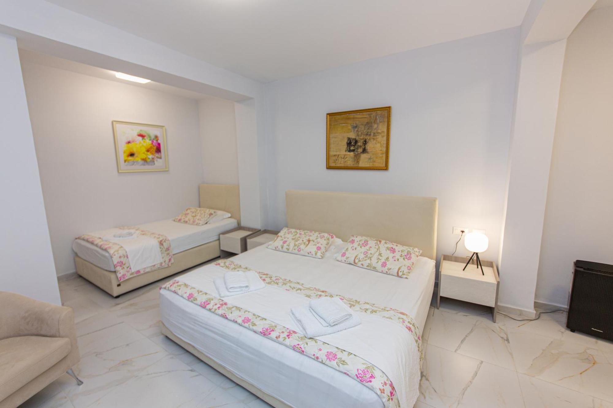 Luxury Villa 2 Vlorë エクステリア 写真