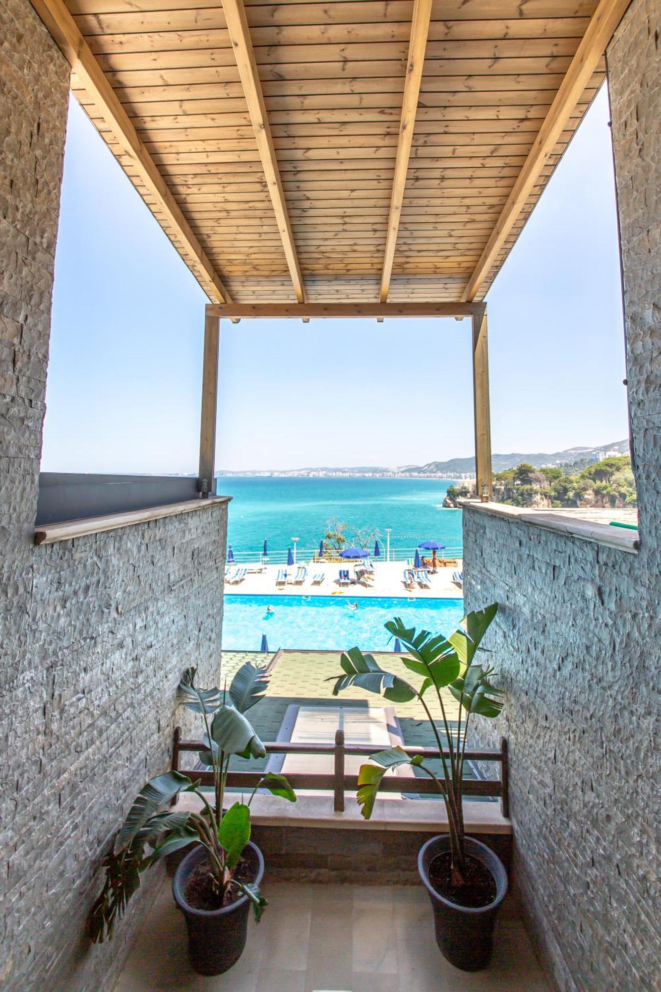 Luxury Villa 2 Vlorë エクステリア 写真